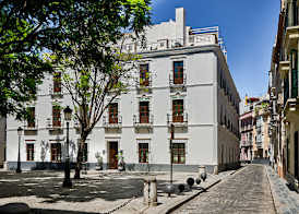 Vincci Molviedro Suites Apartments 5