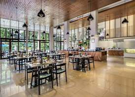 Royal Tulip Springhill Resort Jimbaran 2