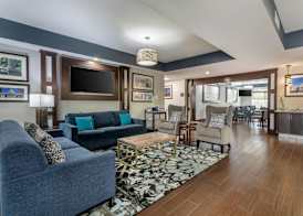 Comfort Suites Downtown Sacramento 2