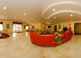 Quality Suites Stratford 2