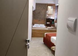 Twin Towers Naples Luxury 3