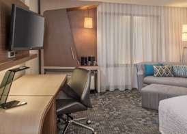 Courtyard by Marriott Elkhart 4