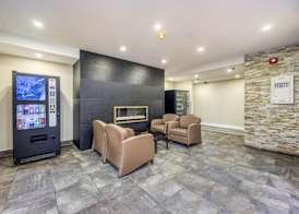 Travelodge by Wyndham Sarnia 5