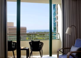 The Ritz-Carlton Coconut Grove, Miami 5