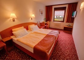 Park Hotel Pruhonice 5