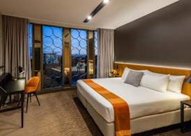 Vibe Hotel Canberra 5