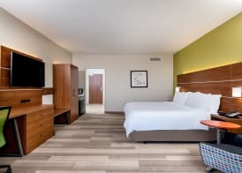 Holiday Inn Express & Suites SANTA ANA - ORANGE COUNTY by IHG 4