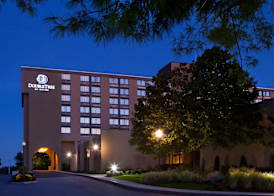 DoubleTree by Hilton Boston North Shore 3