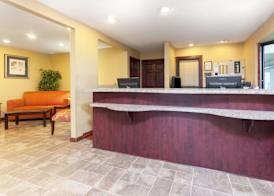 Days Inn by Wyndham Maumee/Toledo 3
