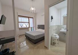 Napoli City Inn 3