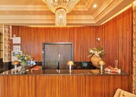 Huttons Hotel, Victoria London 4