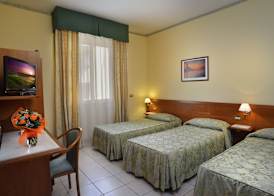 Astor Hotel 5