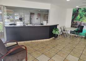 Best Inn & Suites 2