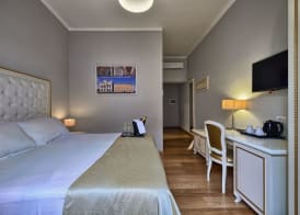 Gravina Suite Frattina 3