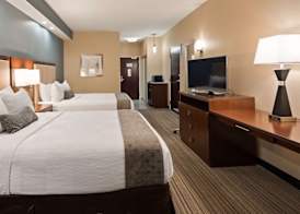Best Western Plus Boardman Inn & Suites 5