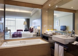Crowne Plaza TIANJIN BINHAI by IHG 5