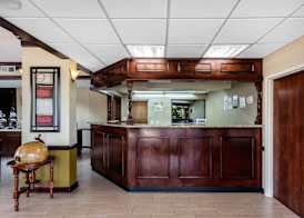 Quality Inn & Suites Mooresville-Lake Norman 4