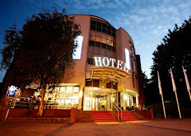 Hotel Kiel by Golden Tulip 3