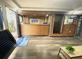 Travelodge by Wyndham San Antonio Lackland AFB North 2