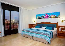 Hotel Zentral Center - Adults only 4