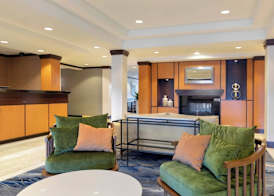 Fairfield Inn & Suites by Marriott Rockford 3