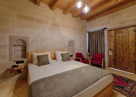 Concept Cave House 2
