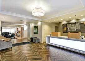 Holiday Inn Express & Suites MILWAUKEE-NEW BERLIN by IHG 2