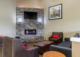 Comfort Suites Danville 2