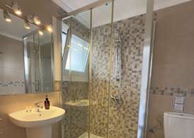 L'Illa Hotel 5