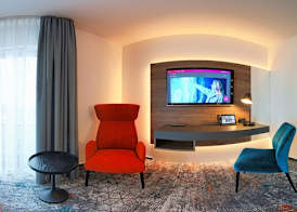 Emils Hotel 5