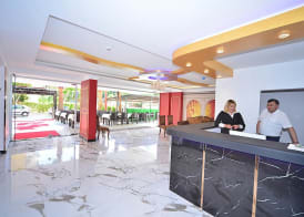 Max Nova Hotel 2