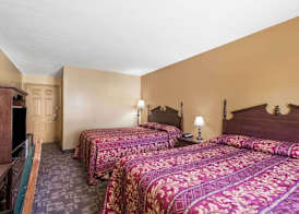 Knights Inn Hadley 5