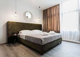 Enattica Monastiraki Living 2