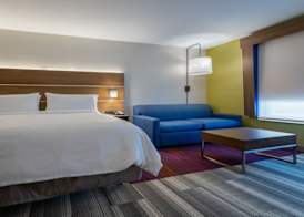 Holiday Inn Express & Suites MARION by IHG 2