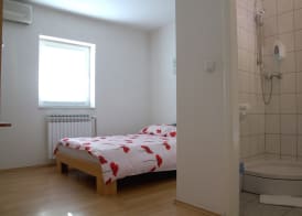 Guest House Ivac Inn Zagreb Airport 2