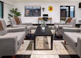 Super 8 by Wyndham Villa Rica 2