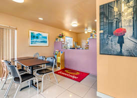 Econo Lodge Fort Myers North 2