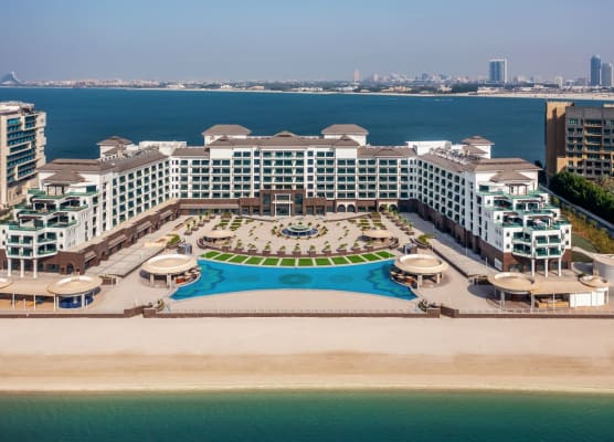 Taj Exotica Resort & Spa, The Palm, Dubai 1