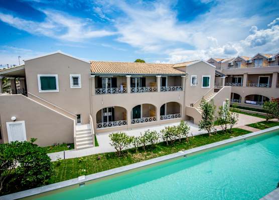 Amour Holiday Resort 1