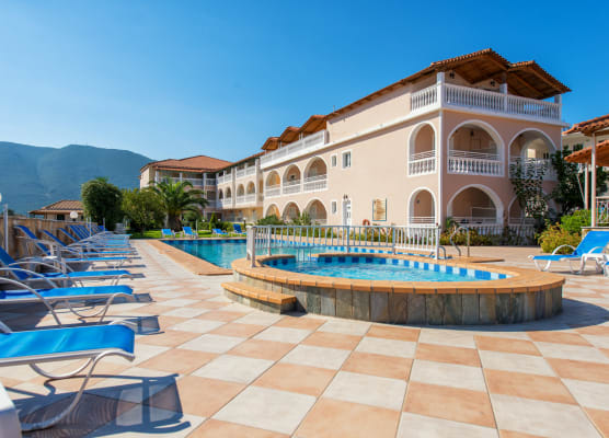 Plessas Palace 1