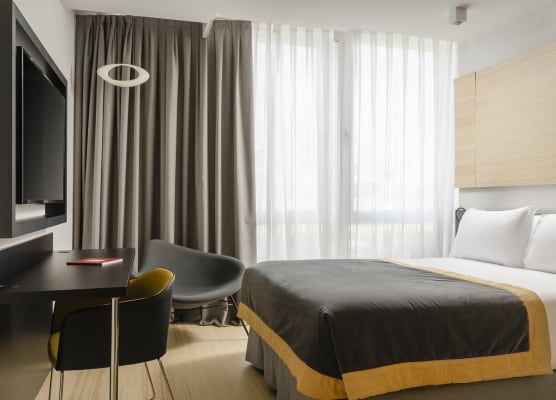 Dorma Plaza Catalunya 1