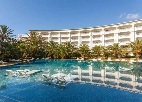 Tui Blue Oceana Suites 1
