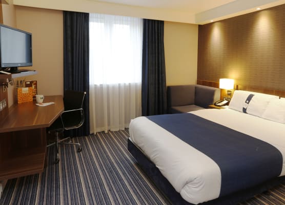 Holiday Inn Express WINDSOR by IHG 1