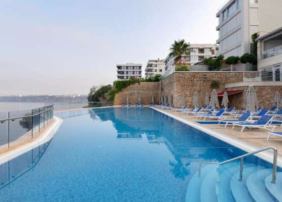 Ramada Plaza Antalya 1
