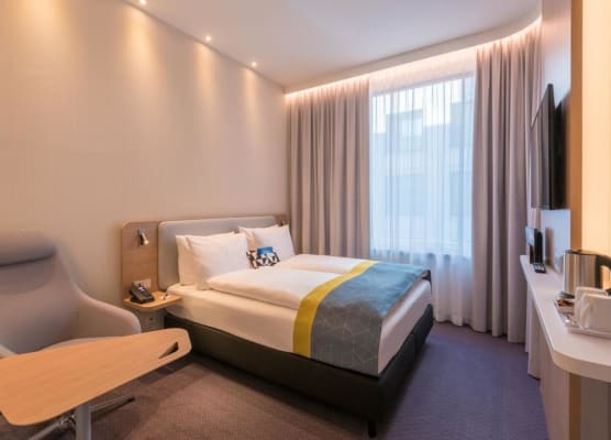 Holiday Inn Express MUNICH CITY WEST by IHG 1