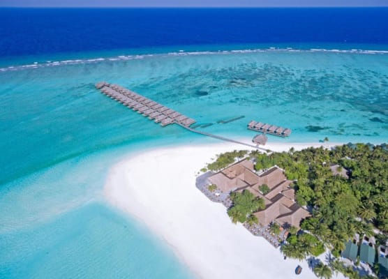 Meeru Island Resort & Spa 1