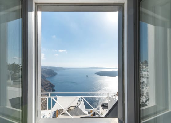 Aqua Luxury Suites by NOMÉE Hospitality Group 1