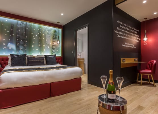 Hotel Les Bulles De Paris 1