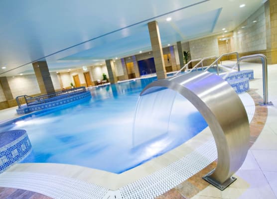 Bonnington Hotel & Leisure Centre 1