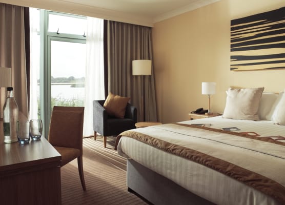 De Vere Cotswold Water Park 1